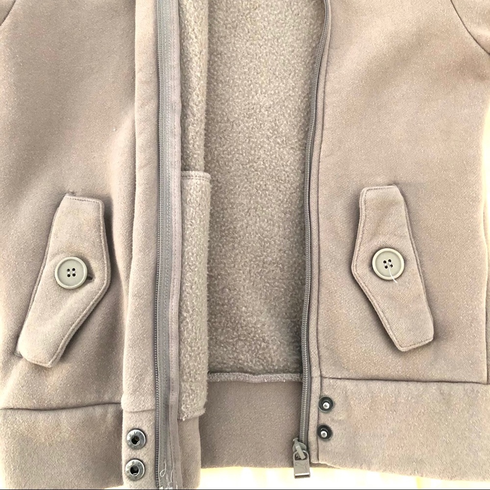 Puma jacket - Picture 4 of 4